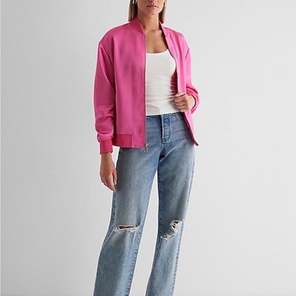 Express satin oversized jacket. - Picture 5 of 5